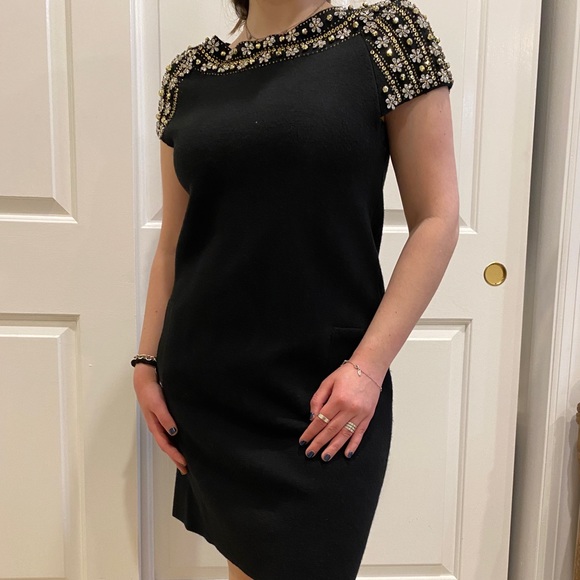 Stunning beaded wool shift dress 🖤 - Picture 1 of 3